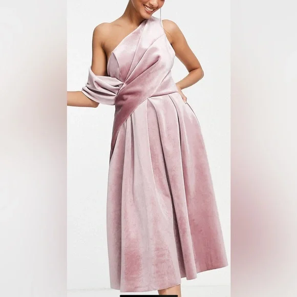 asos pink velvet dress Pink crushed velvet dress by ASOS